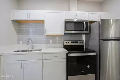 6812 N 23rd Avenue # B, Phoenix, AZ 85015 - Photo 5