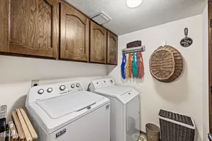 16327 E Emerald Dr, Fountain Hills, AZ 85268 - Photo 31