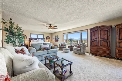 16327 E Emerald Drive, Fountain Hills, AZ 85268 - Photo 15
