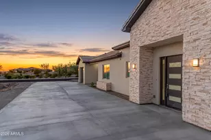 18632 W Santa Irene Dr, Goodyear, AZ 85338 - Photo 9