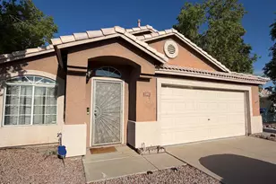580 N Danyell Ct, Chandler, AZ 85225 - Photo 1