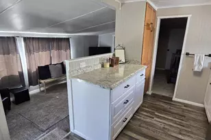 10882 E Fishers Landing Rd, Yuma, AZ 85365 - Photo 5