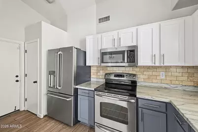 6432 W Crown King Road, Phoenix, AZ 85043 - Photo 13