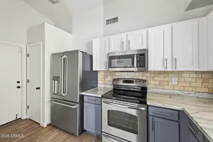 6432 W Crown King Rd, Phoenix, AZ 85043 - Photo 13