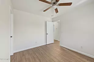 6432 W Crown King Rd, Phoenix, AZ 85043 - Photo 21