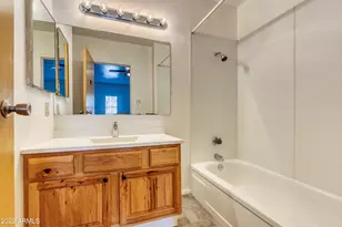 201 W Alameda Dr, Tempe, AZ 85282 - Photo 19