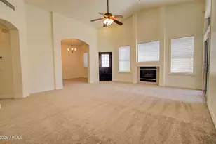 2089 E Huron Ct, Gilbert, AZ 85234 - Photo 9