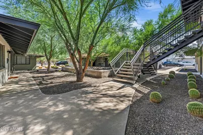 806 W Turney Avenue, Phoenix, AZ 85013 - Photo 5
