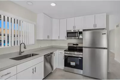 9024 N 51st Lane, Glendale, AZ 85302 - Photo 21