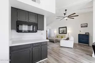 4536 W Continental Dr, Glendale, AZ 85308 - Photo 9