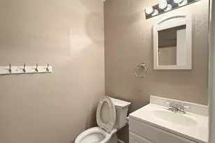 501 W Tonopah Dr, Phoenix, AZ 85027 - Photo 5