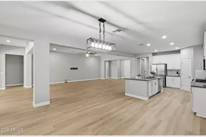13392 W Creosote Drive, Peoria, AZ 85383 - Photo 15