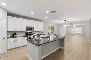 13392 W Creosote Dr, Peoria, AZ 85383 - Photo 11