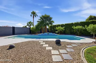 12442 N 86th Ln, Peoria, AZ 85381 - Photo 25