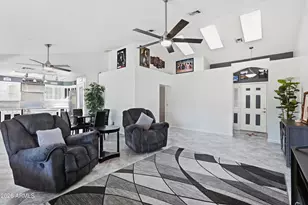 12442 N 86th Ln, Peoria, AZ 85381 - Photo 7