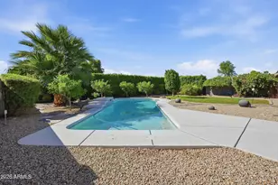 12442 N 86th Ln, Peoria, AZ 85381 - Photo 21