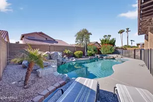 297 W Oxford Ln, Gilbert, AZ 85233 - Photo 39