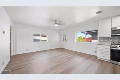 325 W Manhatton Drive, Tempe, AZ 85282 - Photo 21