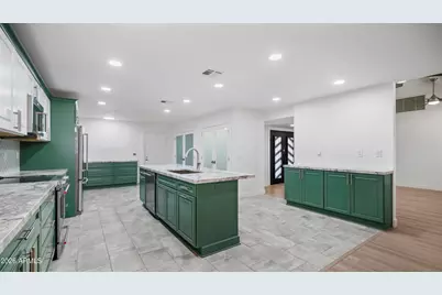 325 W Manhatton Drive, Tempe, AZ 85282 - Photo 13