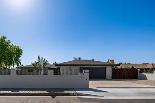 325 W Manhatton Dr, Tempe, AZ 85282 - Photo 1