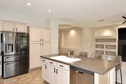 6027 W Oberlin Way, Phoenix, AZ 85083 - Photo 17