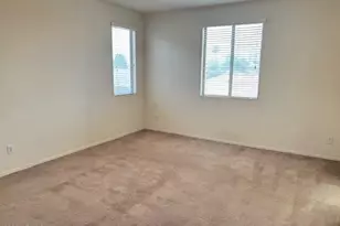 4230 S Mariposa Dr, Gilbert, AZ 85297 - Photo 23