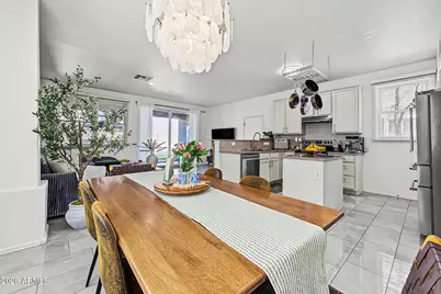 2340 E Wayland Drive, Phoenix, AZ 85040 - Photo 7