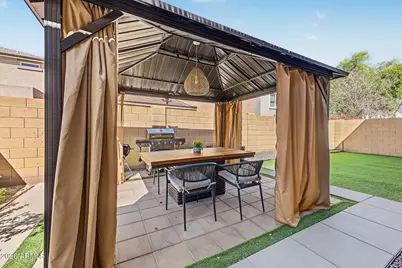 2340 E Wayland Drive, Phoenix, AZ 85040 - Photo 33