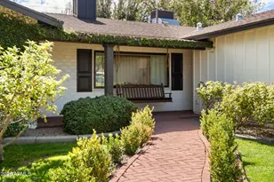 4331 E Avalon Dr, Phoenix, AZ 85018 - Photo 3