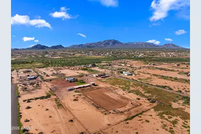 50828 W Long Rifle Road, Aguila, AZ 85320 - Photo 57