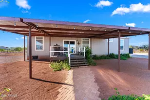50828 W Long Rifle Rd, Aguila, AZ 85320 - Photo 7