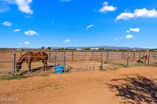 50828 W Long Rifle Rd, Aguila, AZ 85320 - Photo 53