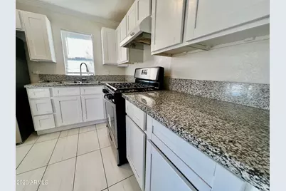 9622 N 12th Avenue, Phoenix, AZ 85021 - Photo 7