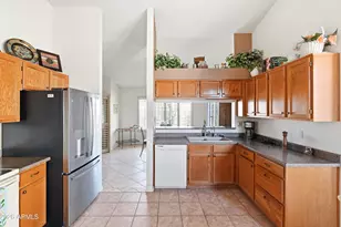 6650 S Pebble Beach Dr, Chandler, AZ 85249 - Photo 9