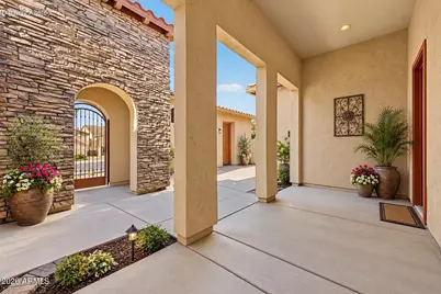 17529 W Cottonwood Lane, Goodyear, AZ 85338 - Photo 3