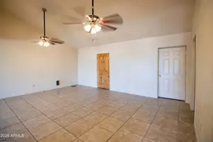 15857 S Hilo Circle, Arizona City, AZ 85123 - Photo 7