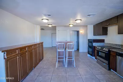 15857 S Hilo Circle, Arizona City, AZ 85123 - Photo 13