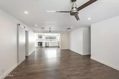 632 N 74th Place, Scottsdale, AZ 85257 - Photo 5