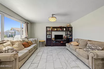 5454 W Roanoke Avenue, Phoenix, AZ 85035 - Photo 9