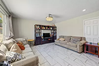 5454 W Roanoke Avenue, Phoenix, AZ 85035 - Photo 7