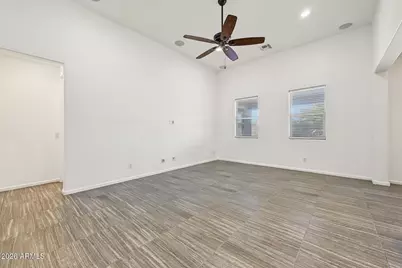 9030 W Seldon Lane, Peoria, AZ 85345 - Photo 5