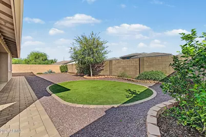 9030 W Seldon Lane, Peoria, AZ 85345 - Photo 31