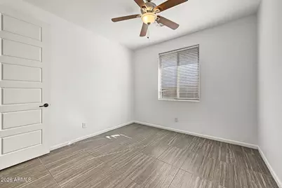 9030 W Seldon Lane, Peoria, AZ 85345 - Photo 17