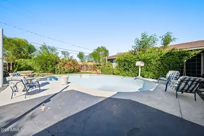 5828 W Vista Avenue, Glendale, AZ 85301 - Photo 35