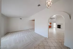9122 W Hearn Rd, Peoria, AZ 85381 - Photo 3