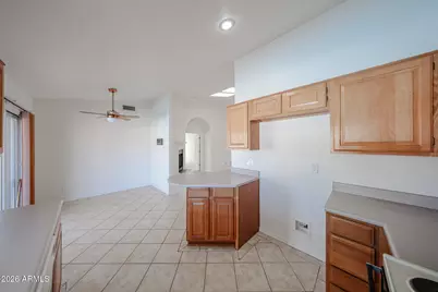 9122 W Hearn Road, Peoria, AZ 85381 - Photo 15