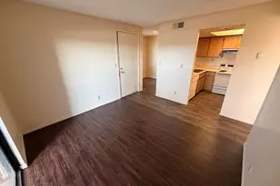 825 S River Dr, Tempe, AZ 85281 - Photo 3
