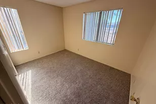 825 S River Dr, Tempe, AZ 85281 - Photo 7