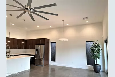 4702 E Montecito Avenue, Phoenix, AZ 85018 - Photo 5