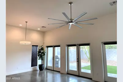 4702 E Montecito Avenue, Phoenix, AZ 85018 - Photo 3